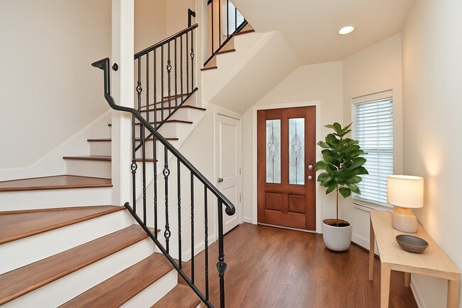 property at 5813 Washington Ave