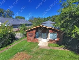 2830 Georgia Ave in Nashville, TN - Building Photo