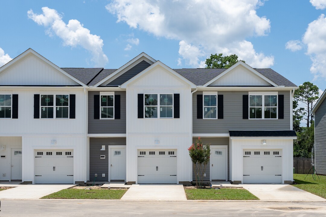 Beckington in Leland, NC - Building Photo