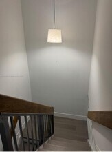 9940 NW 43rd Terrace in Doral, FL - Building Photo - Building Photo