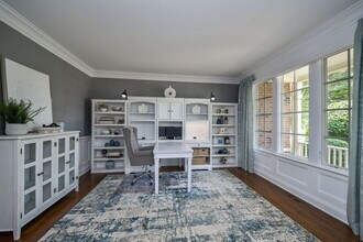 3N943 Walt Whitman Rd in St. Charles, IL - Building Photo - Building Photo