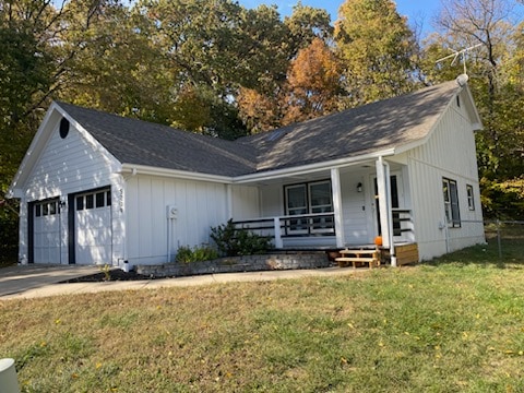 property at 5209 Countryside Ln