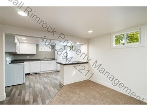 3329 Poly Dr in Billings, MT - Building Photo - Building Photo