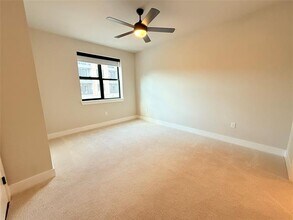3255 Carlisle St in Dallas, TX - Building Photo - Building Photo