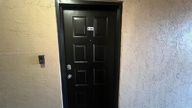 8871 Wiles Rd in Coral Springs, FL - Building Photo - Building Photo
