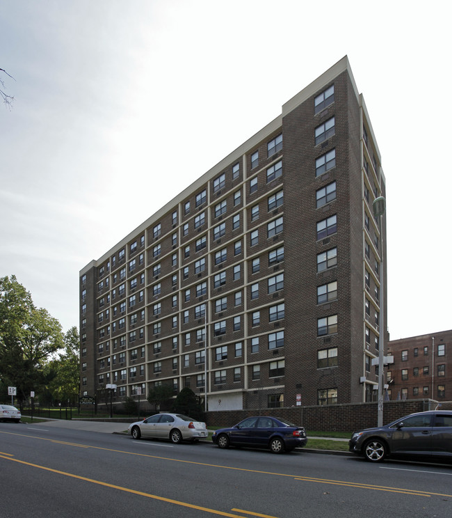 Prospect Park Apartments in East Orange, NJ - Building Photo - Building Photo