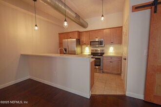 115 W 2nd St in Jacksonville, FL - Building Photo - Building Photo