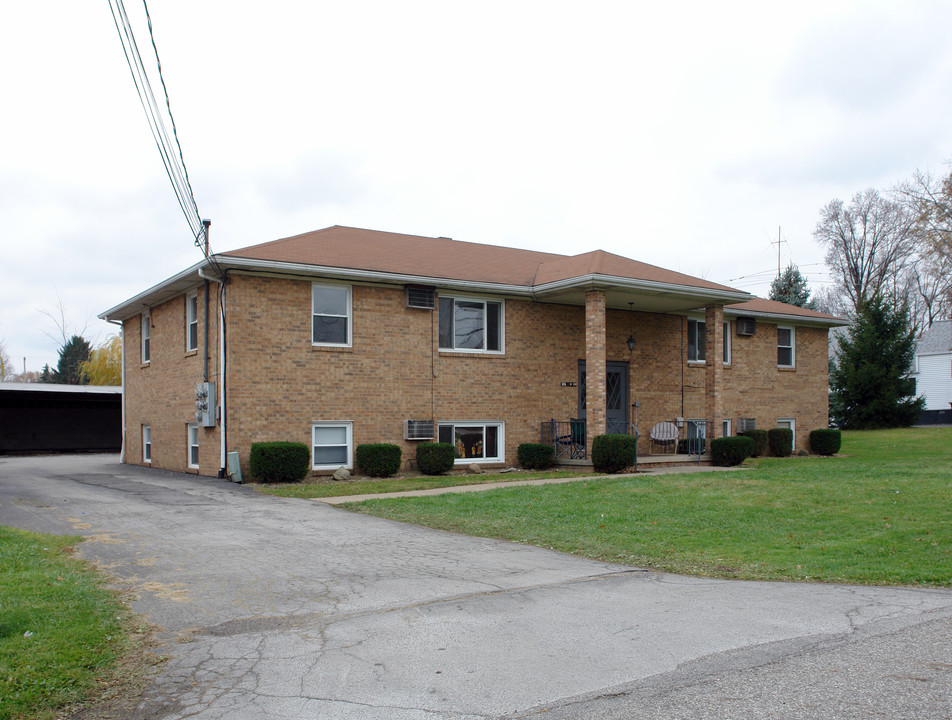 815-841 Moyer Ave in Youngstown, OH - Building Photo