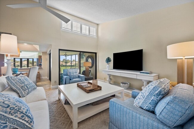 16914 Waterbend Dr in Jupiter, FL - Building Photo - Building Photo