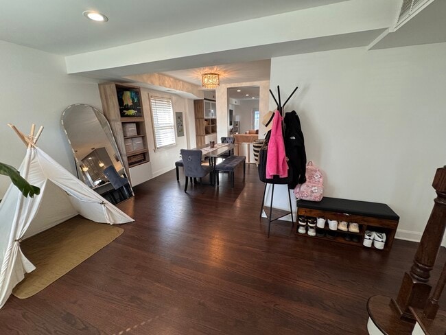 2030 N 75th Ave in Elmwood Park, IL - Building Photo - Building Photo