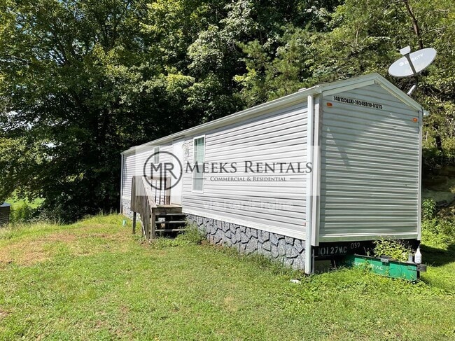 property at 481 Tackett Branch Rd