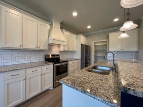 1703 Sudbury Dr in Cleburne, TX - Building Photo - Building Photo