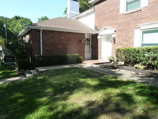 852 Chateau Valee Cir