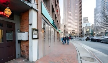 15 Union St, Unit 2 in Boston, MA - Foto de edificio - Building Photo