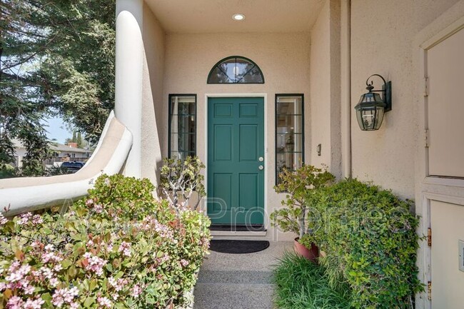 20233 Joseph Cir in Cupertino, CA - Building Photo - Building Photo