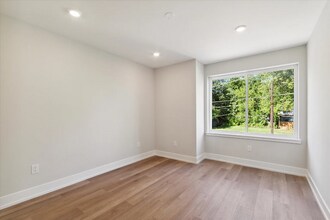 2215 N 7th St in Philadelphia, PA - Building Photo - Building Photo