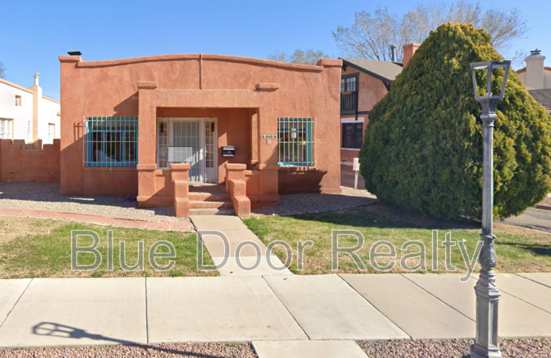 1003 Marquette Ave NW in Albuquerque, NM - Foto de edificio