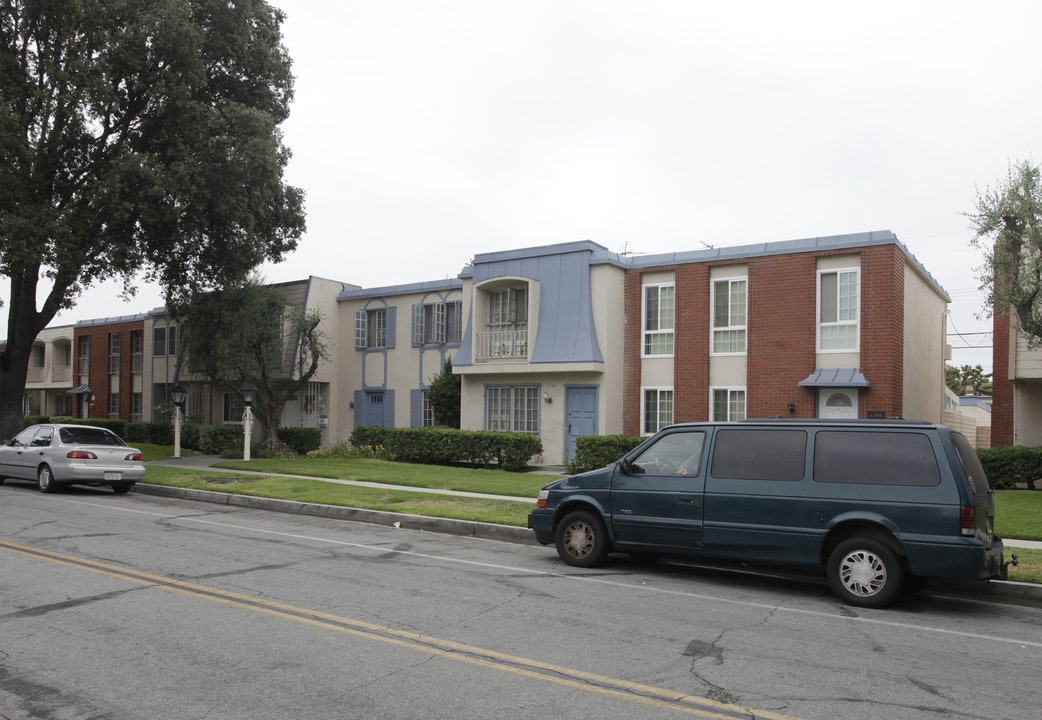 1784-1794 W Greenleaf Ave in Anaheim, CA - Building Photo