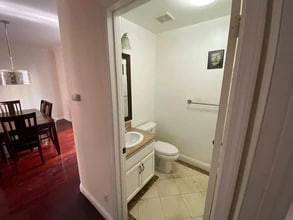 462 W Duarte Rd, Unit B in Arcadia, CA - Building Photo - Building Photo