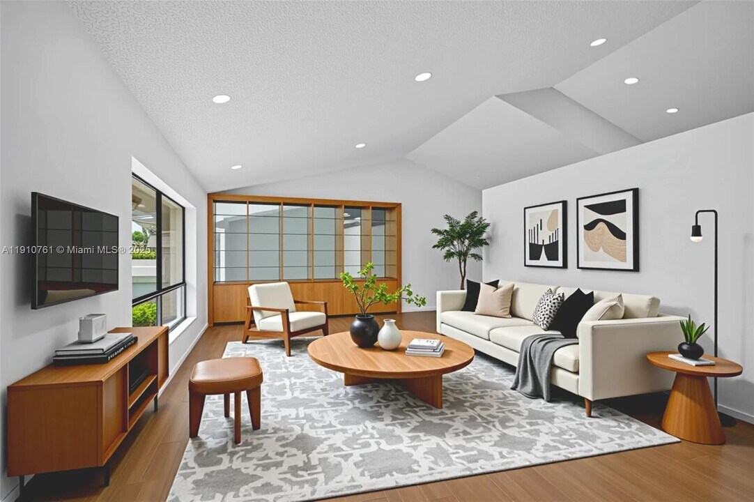 9721 Majestic Way in Boynton Beach, FL - Building Photo