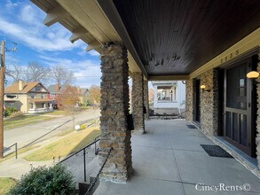 3538 Burch Ave, Unit 2 in Cincinnati, OH - Building Photo - Building Photo