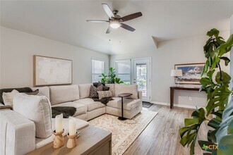 3141 Charyn Wy in Canyon Lake, TX - Building Photo - Building Photo