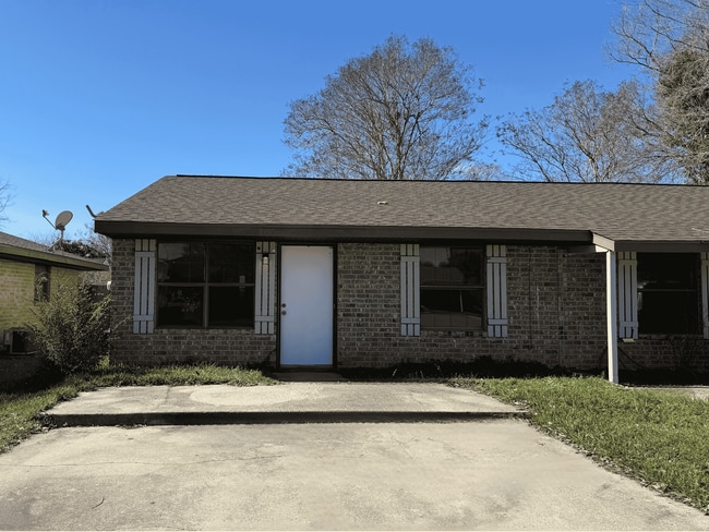 property at 107 Black Cir
