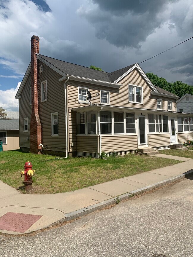 15 Park Dr Rentals in Baltic, CT