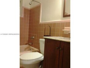 2016 NE 26th St in Wilton Manors, FL - Building Photo - Building Photo