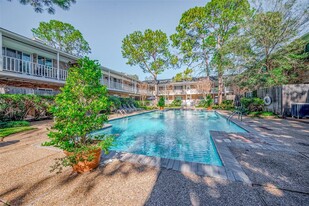 4040 San Felipe St in Houston, TX - Building Photo