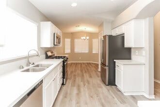 4917 Stormy Ridge St in North Las Vegas, NV - Building Photo - Building Photo