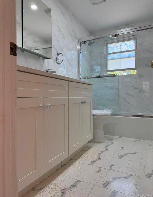 91-30 71st Rd in Queens, NY - Foto de edificio - Building Photo
