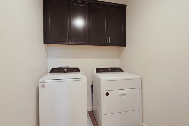 1416 Willowedge Way in Stockton, CA - Building Photo - Building Photo