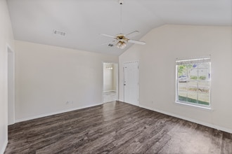 177 Beauregard St in Ponchatoula, LA - Building Photo - Building Photo