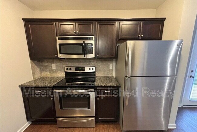 2644 Middle Br Bnd in Fayetteville, NC - Building Photo - Building Photo