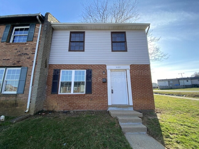 property at 400 Rann Ct