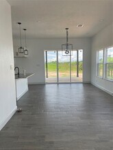 1610 Rd 5729 in Cleveland, TX - Building Photo - Building Photo