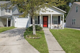 16 Ristona Dr in Savannah, GA - Building Photo