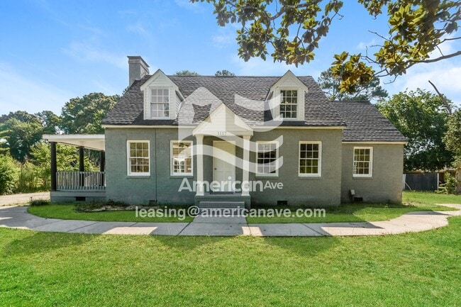 property at 1117 Berkshire Rd