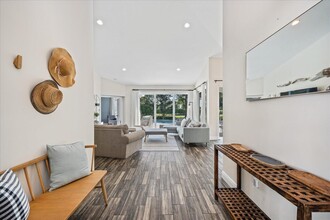 2466 Muir Cir in Wellington, FL - Building Photo - Building Photo