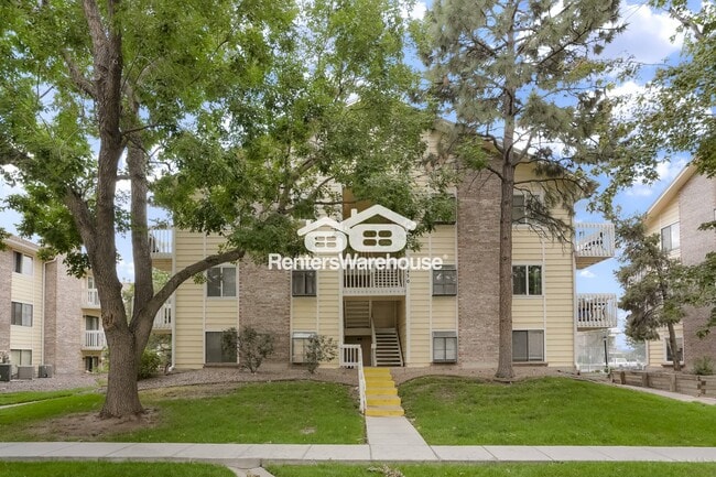 12450 E Cornell Ave in Aurora, CO - Building Photo - Building Photo
