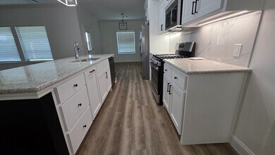 1004 Killdeer Ct in Midland, TX - Building Photo - Building Photo