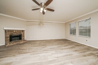 2724 Woodlake Pkwy in Little Elm, TX - Building Photo - Building Photo