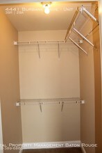 4441 Burbank Dr-Unit -Unit 104 in Baton Rouge, LA - Building Photo - Building Photo