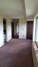 Laurel Village Apartments in Somerset, PA - Foto de edificio - Building Photo