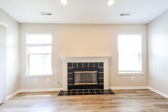 1725 Cold Spring Dr in Brownsburg, IN - Building Photo - Building Photo