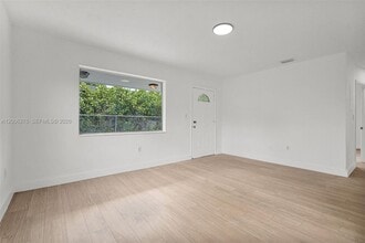 153 NW 42nd St in Miami, FL - Building Photo - Building Photo