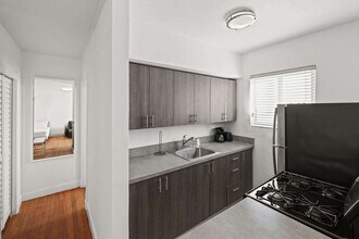 7340 Harding Ave in Miami Beach, FL - Building Photo - Building Photo