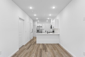 51 E Main St in Bergenfield, NJ - Building Photo - Building Photo