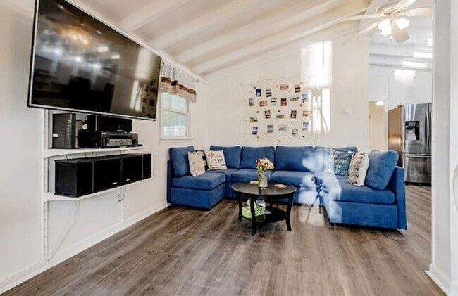 1232 Lazy Creek Ct in Chapin, SC - Building Photo - Building Photo